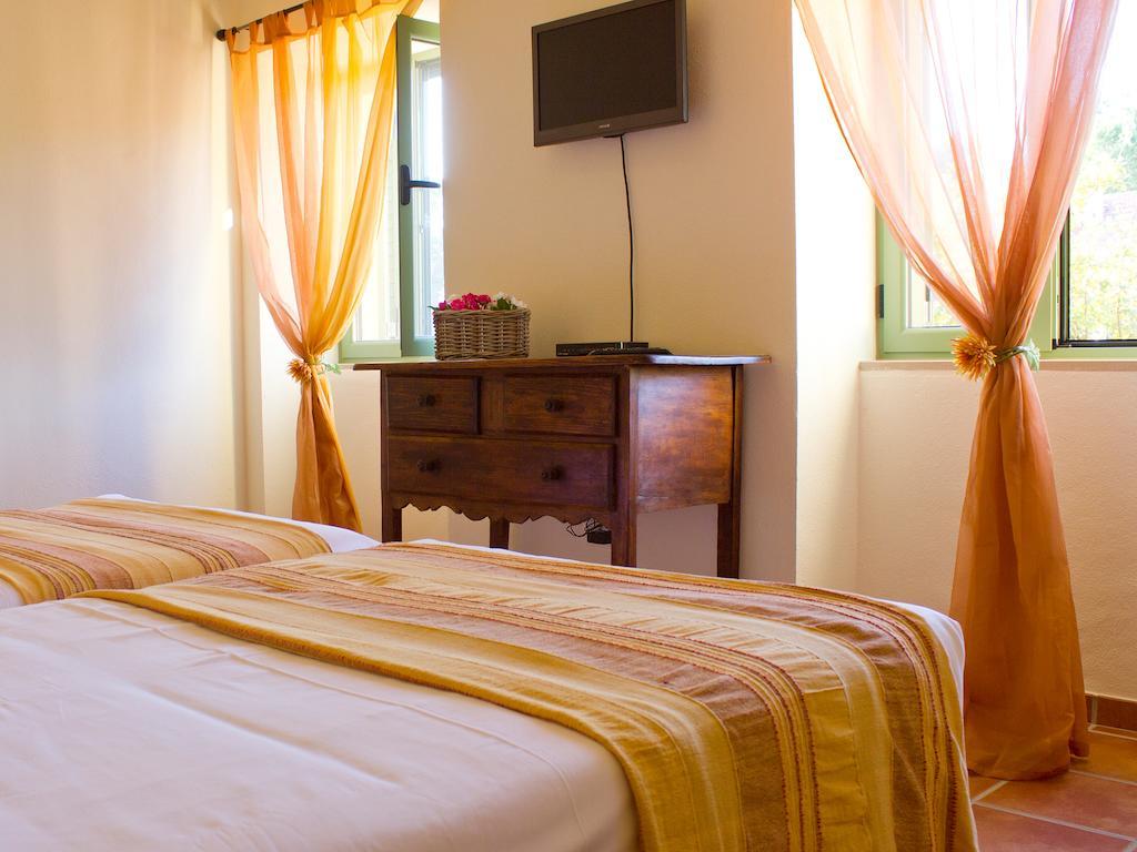 Vale De Ferreiros Guest House Abrantes Exterior foto